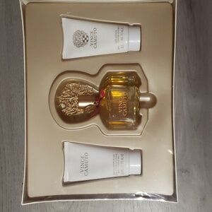 Vince Camuto perfume set